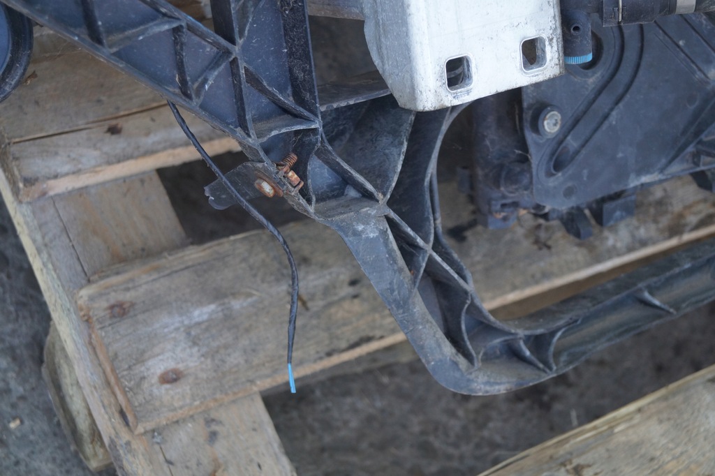 фото №16, Pas передний радиатор bmw x3 e83 дизель