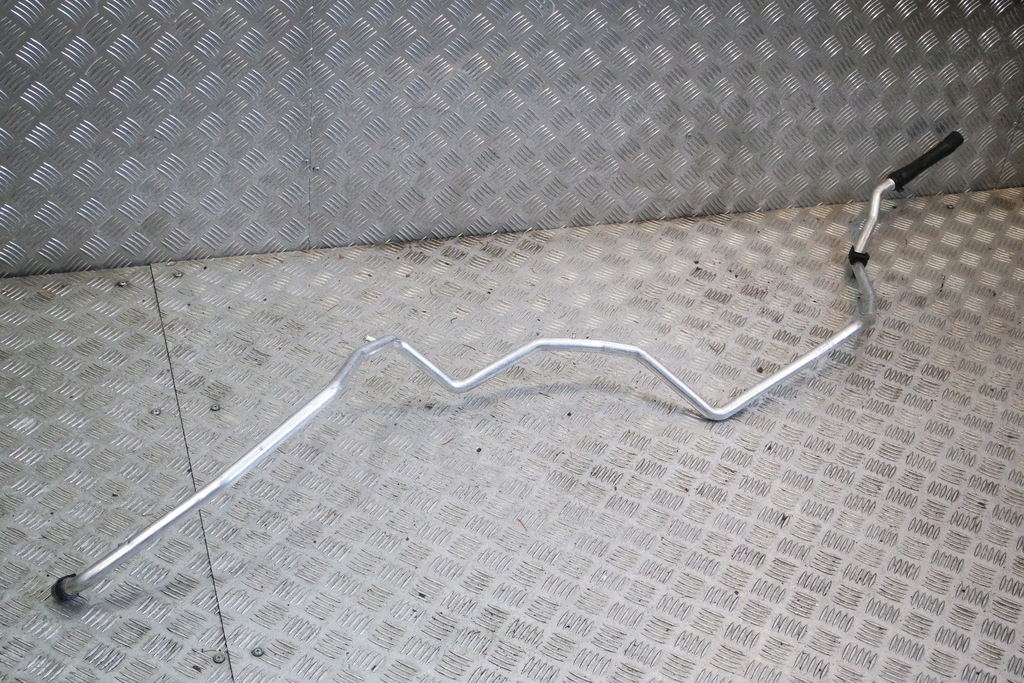 фото №1, Шланг труба wody porsche 992 992121050a