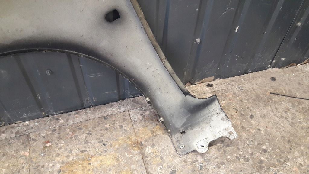 фото №14, Крила правий перед volvo s40 i 00r чорний