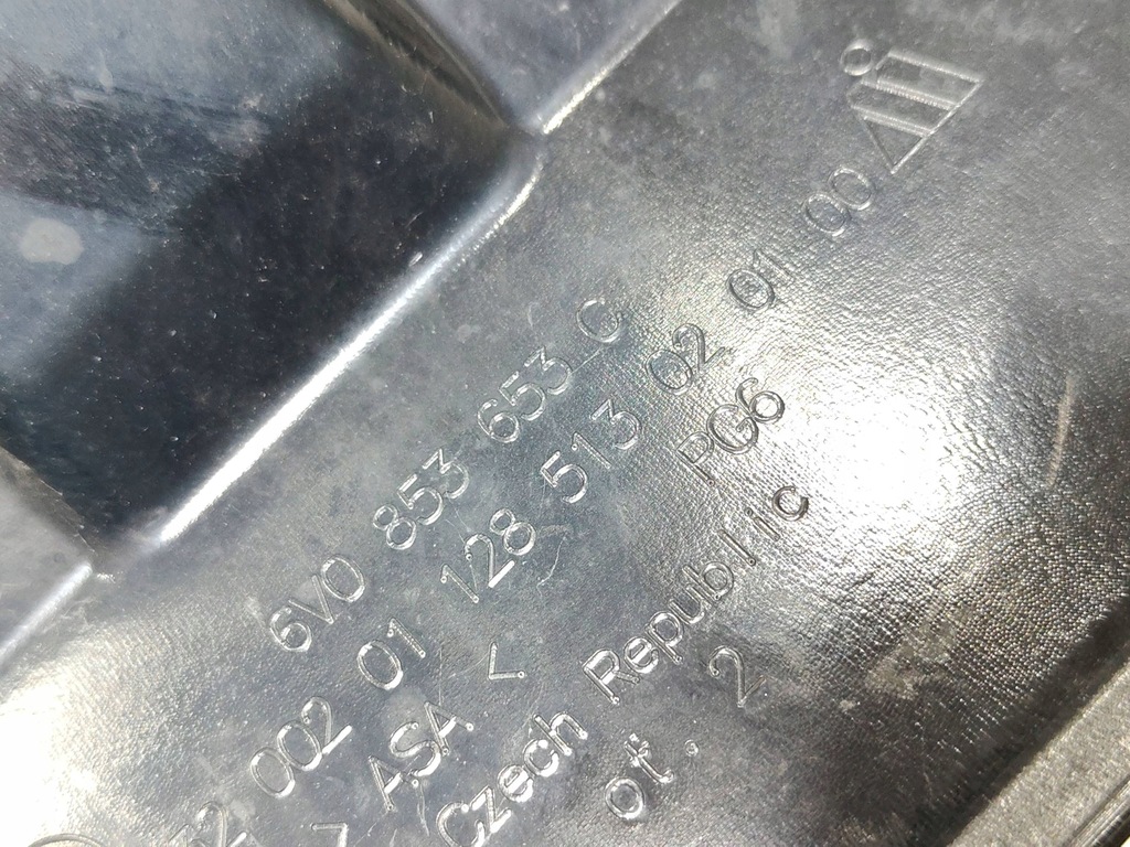 фото №10, Решітка радіатора решітка решітка радіатора skoda fabia iii 15- 6v0853653c !