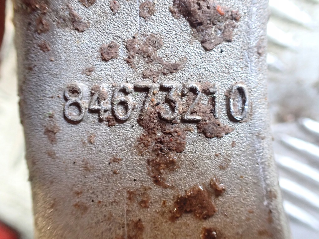 фото №9, Поворотный кулак ступица chevrolet silverado tahoe suburban sierra yukon escalada