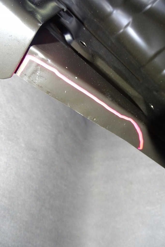 фото №10, Mitsubishi space star ii поддон крышка багажника pas задняя