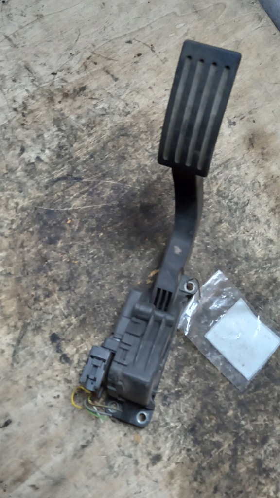 фото №1, Потенціометр газу ford focus 1.8d 05r