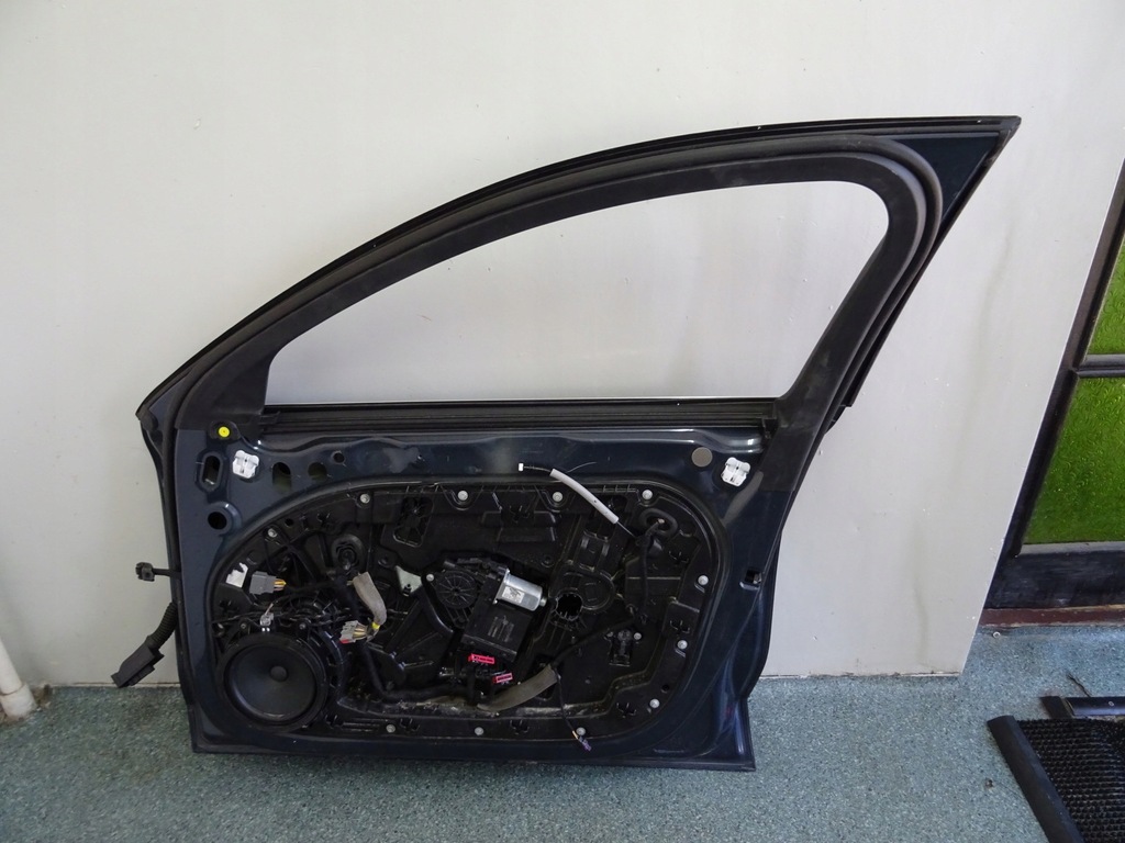 фото №8, Volvo s60 ii v60 iii 18- дверь передние правое keyless стекло полный