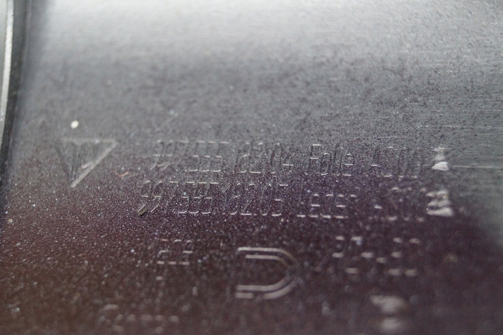 фото №10, Porsche 997 защита стойка правая 99755518204