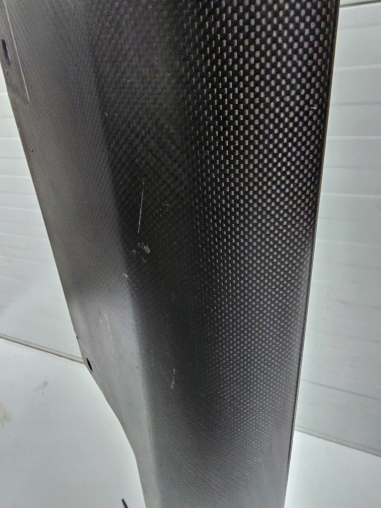 фото №9, Ferrari roma f169 карбон молдинг поріг права ліва