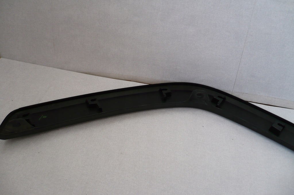 фото №14, Toyota rav4 v 5 2019- молдинг крила ліва перед