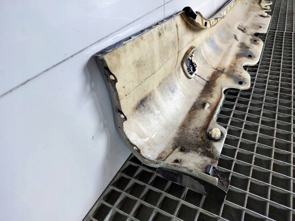 Накладка поріг ліва nakadka порога  mercedes sl r230 w230 c744 744 Оригінал