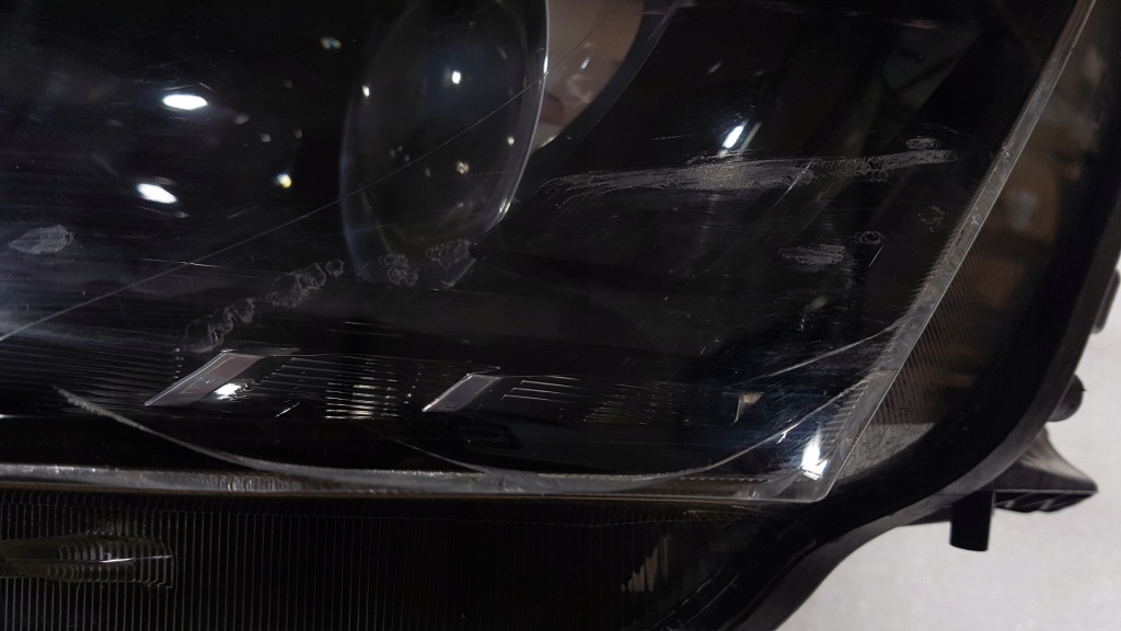 Фара левая фара левый skoda fabia 3 6v led в Украине