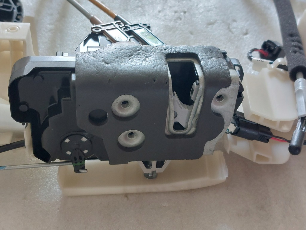 фото №4, Ford explorer замок дверь механизм ручка