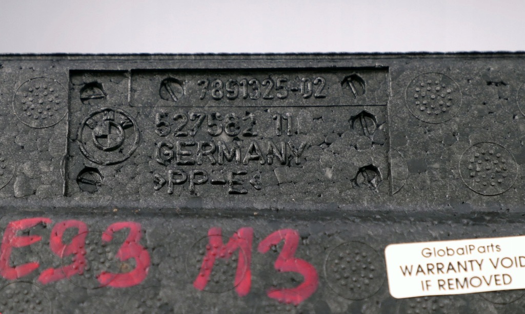 фото №10, Bmw e93 m3 крышка защита держатель колеса запасного