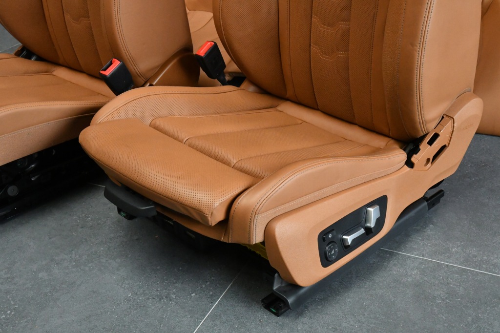 фото №8, Сидіння заднє сидіння середина салон bmw 8 g15 coupe vari cognac individual