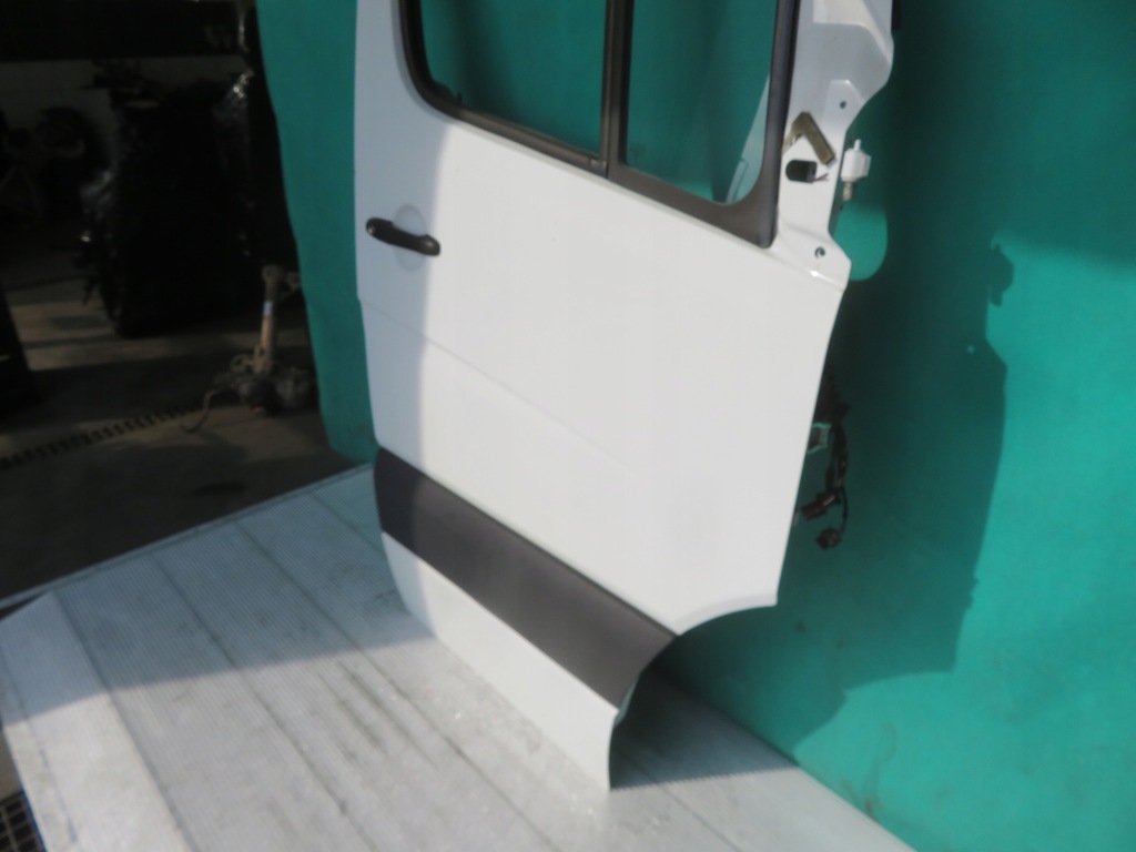 фото №5, Дверь правый перед mercedes sprinter 906 15r