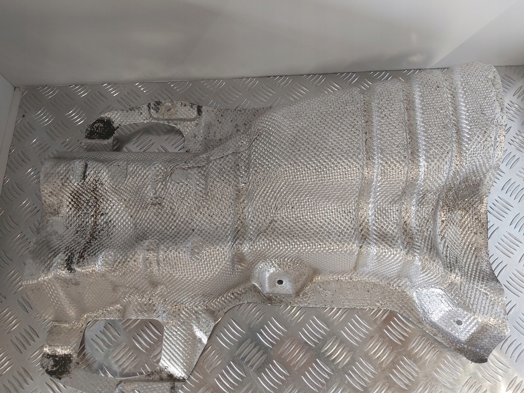 фото №15, Bmw f20 защита тепловая бампера 7241773