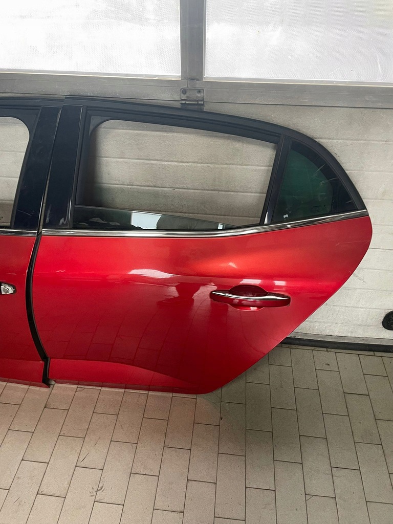 фото №2, Дверь перед задняя renault megane iv tennp