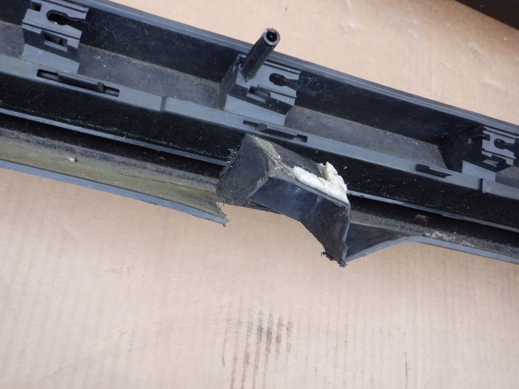 фото №11, Молдинг поріг права ford mustang 2015-