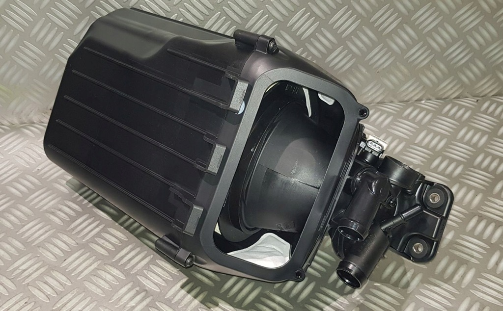 фото №6, Mercedes c w206 sl w232 2.0 c43 43 amg корпус фільтра повітря a1390909301