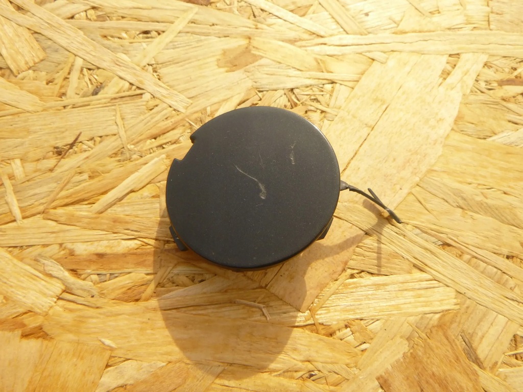 фото №1, Sandero ii lift 16- заглушка фаркоп hak бампер задня 511651456r