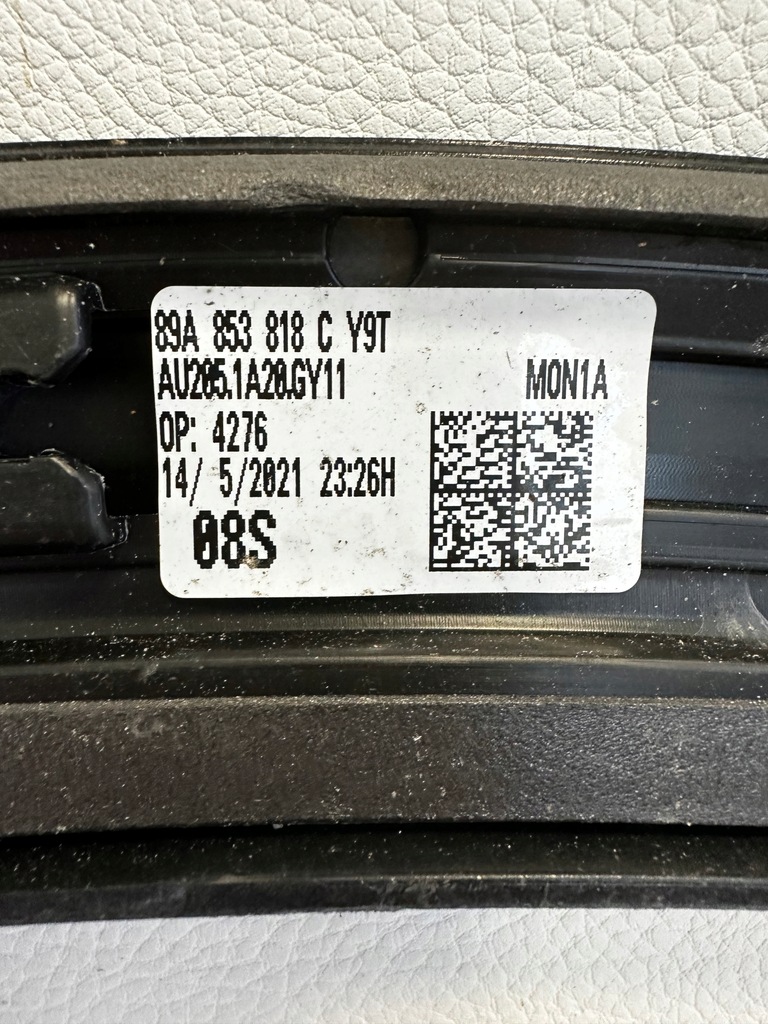 фото №7, Audi q4 e-tron молдинг крила задня правий 89a