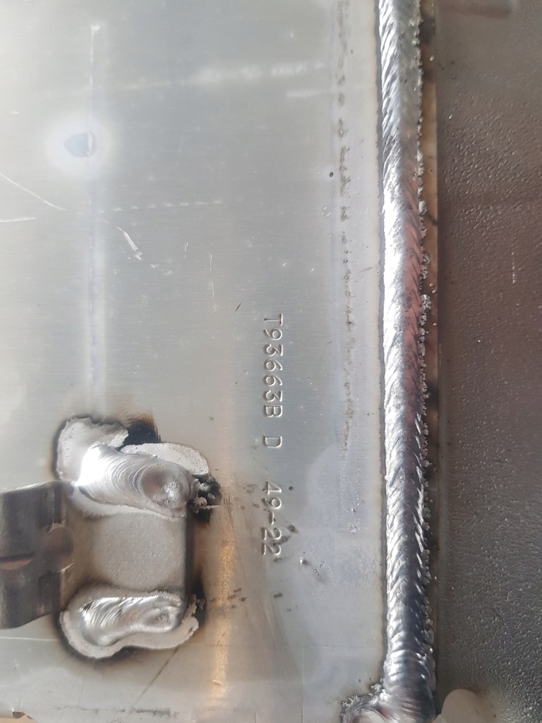 фото №4, Радіатор вихлопних газів egr - колектор всмоктуючий r trafic iii 140014374r