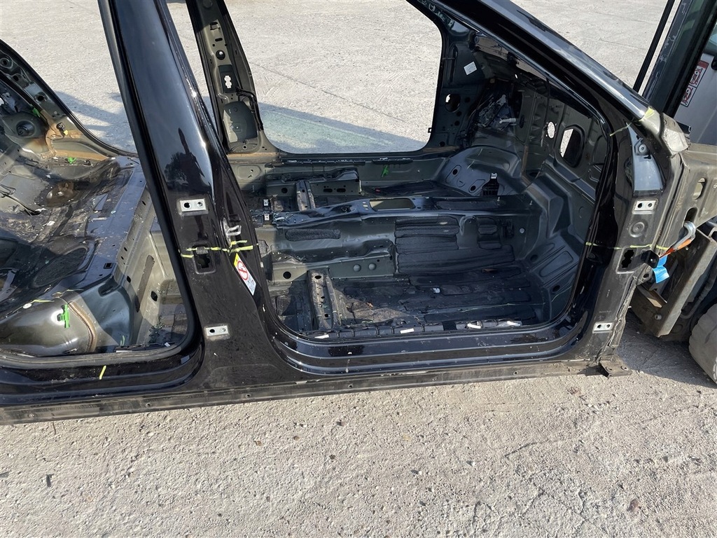 фото №1, Поріг блок двигуна правий vw passat b8 15-23rok