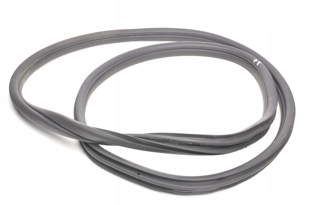 фото №1, Bmw 1 f40 прокладка дверь правый задняя