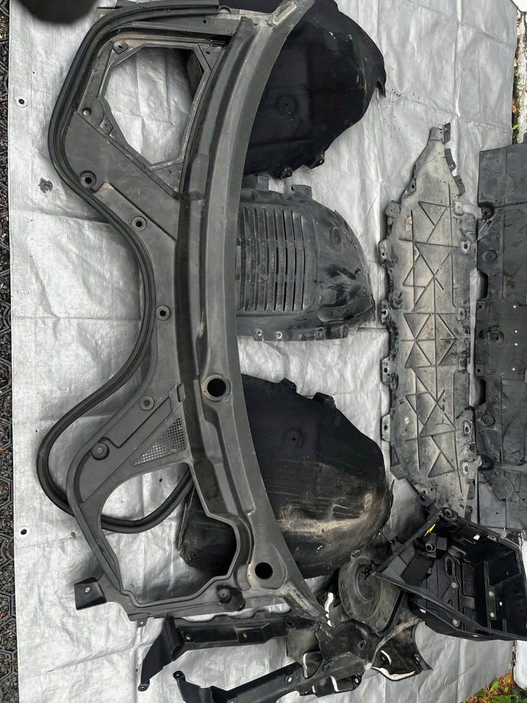 фото №13, Maserati granturismo m189 бампер капот лампы перед kompletny 2022-