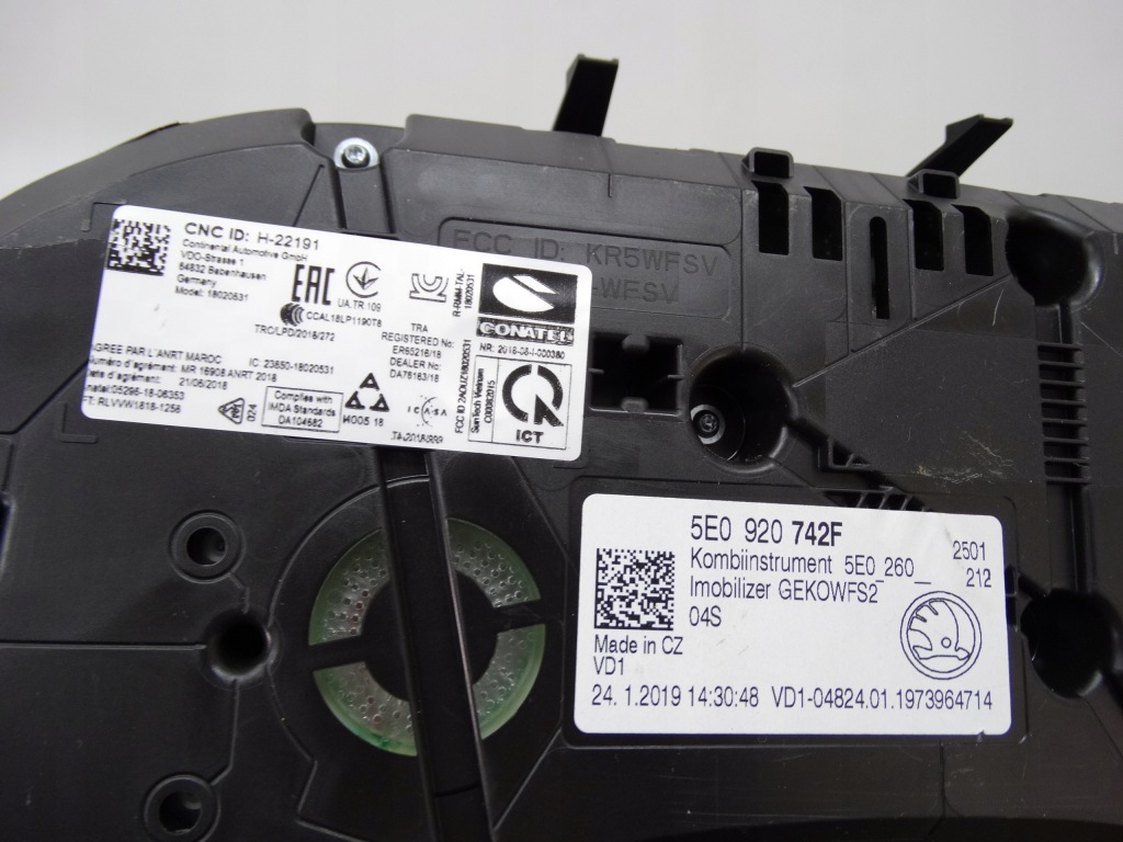 фото №15, Skoda octavia iii tsi g-tec cng счетчик 5e0920742f