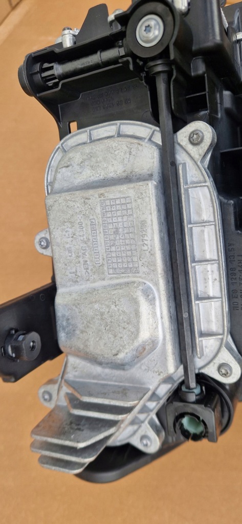 фото №8, Лампа t-roc lift 2ga941035af matrix комплектна nowa