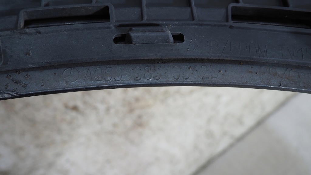 фото №11, Mercedes glc w253 x253 бампер перед передний a2538850325