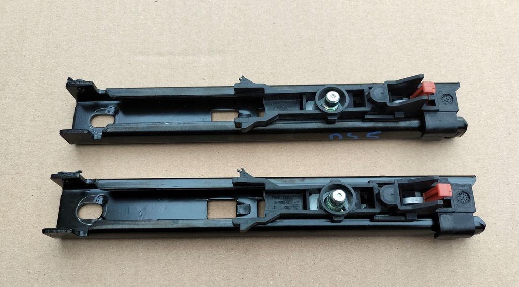 фото №1, Citroen ds5 повзунок регулювання поперечина безпеки