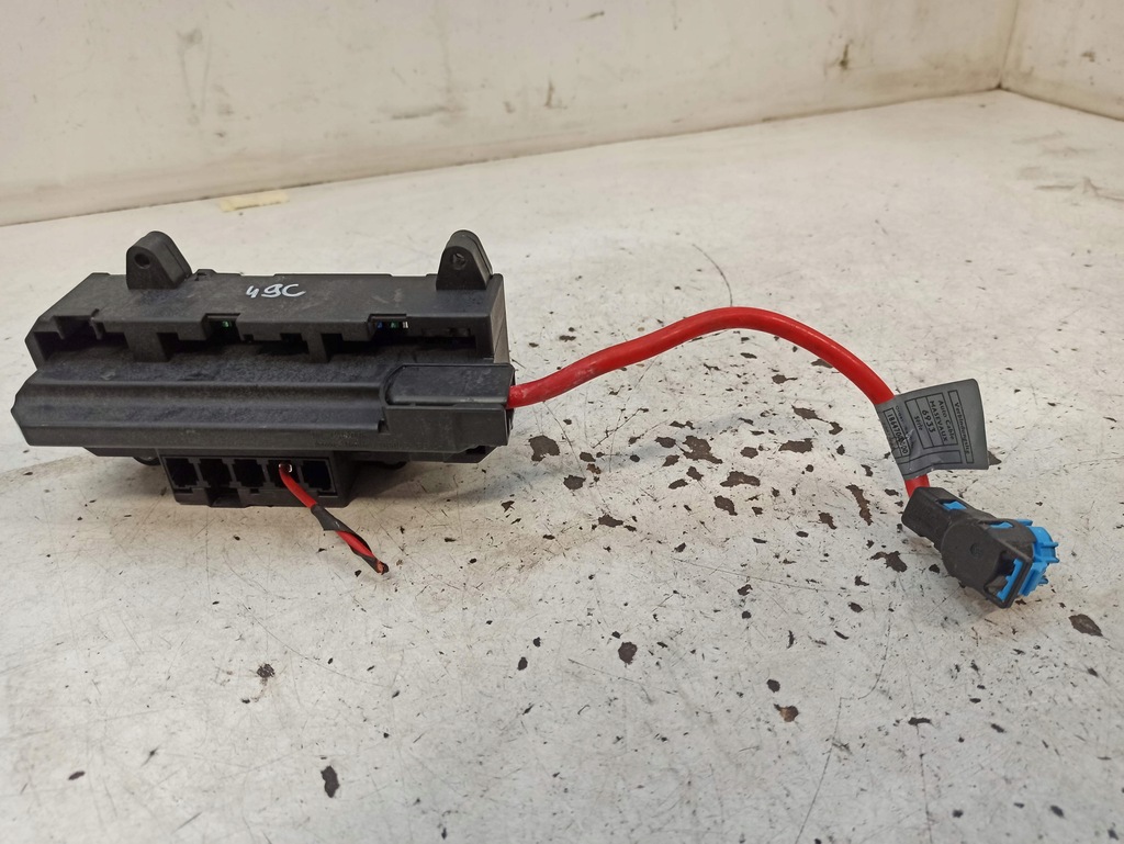 фото №6, Коробка предохранителей bmw оригинальный номер 6900583