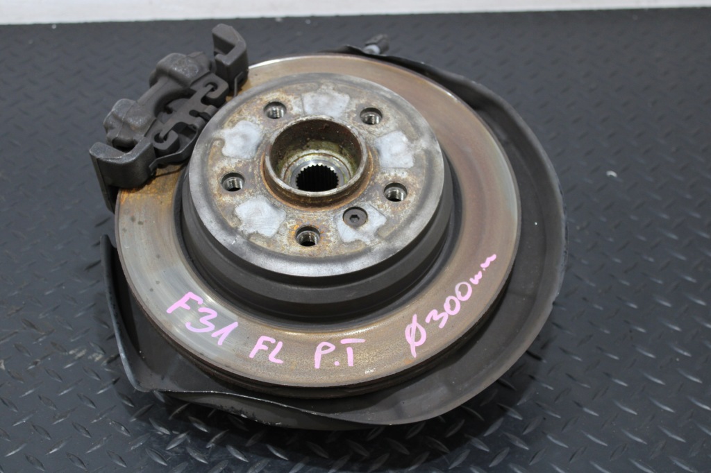 Купить Поворотный кулак правый задний  bmw 3 f30 f31 lci рестайлинг