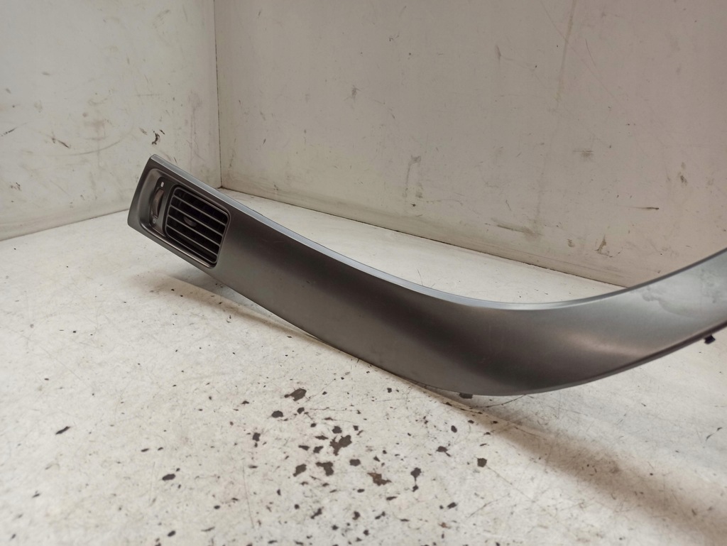 фото №5, Subaru forester iii молдинг декоративна консолі решітка обдув 66110fg000