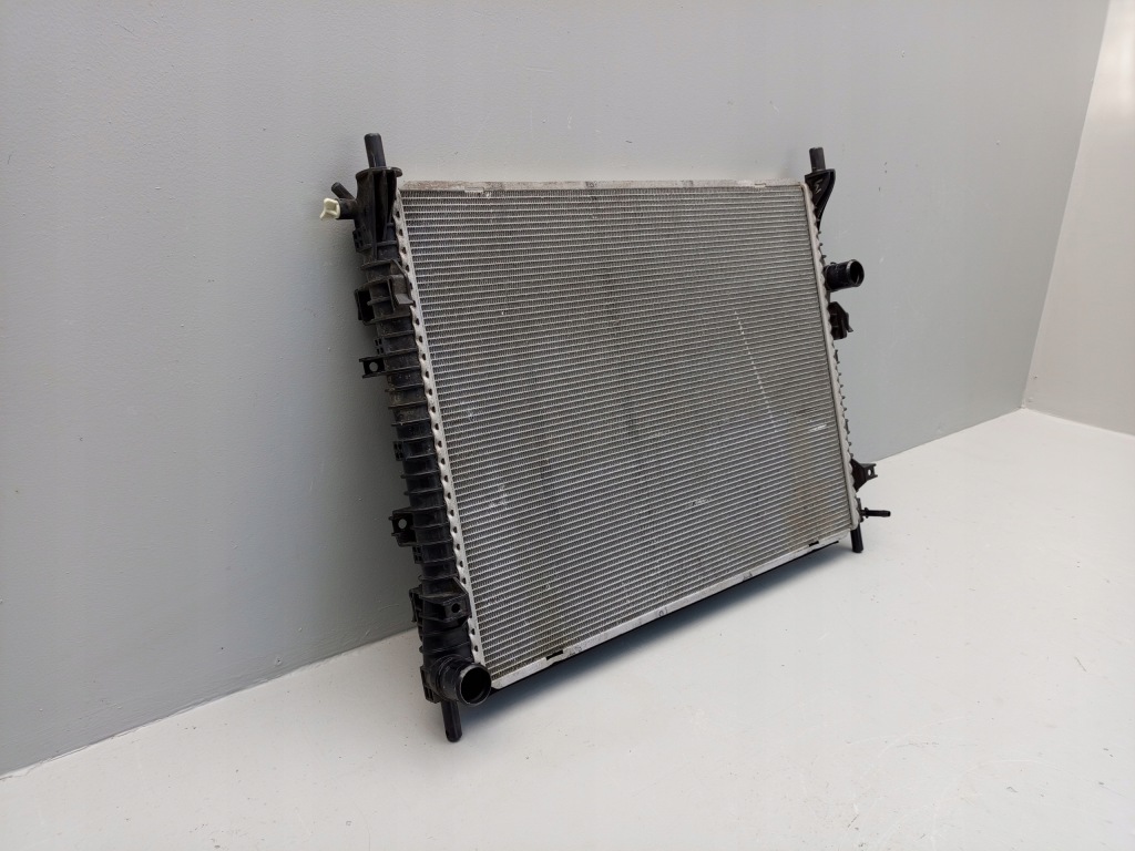 Ford mustang vi 6 2015- радіатор води fr33-8005-cj ÷ Зі Шроту