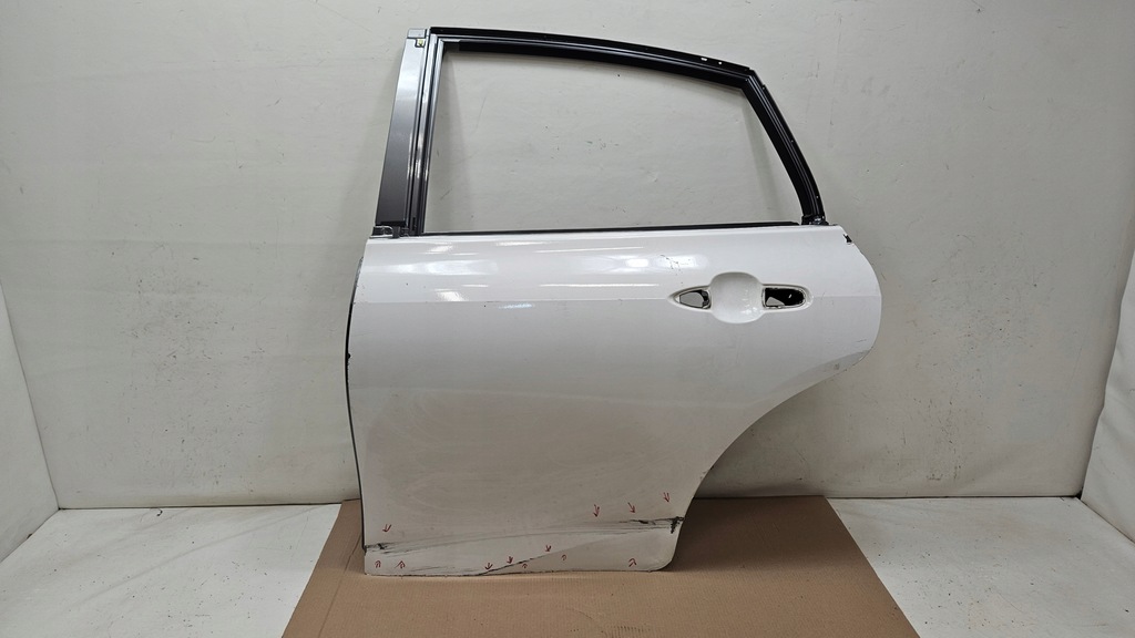 фото №1, Дверь левая задняя задние toyota mirai ii оригинальные