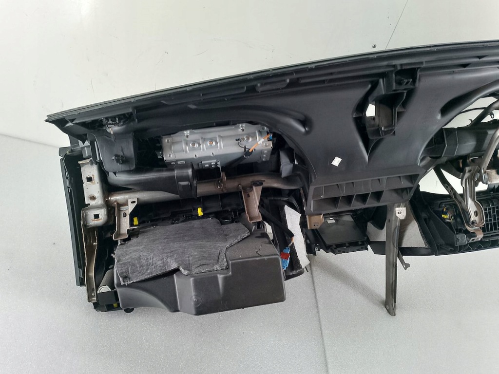 Панель приладів приладова, панель  подушки безпеки датчик ремені peugeot 308 Оригінал