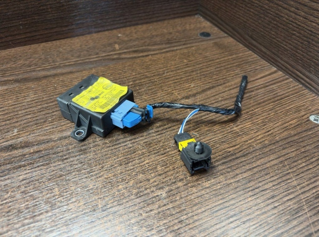 фото №1, Модуль усилителя citroen jumper 1367349080