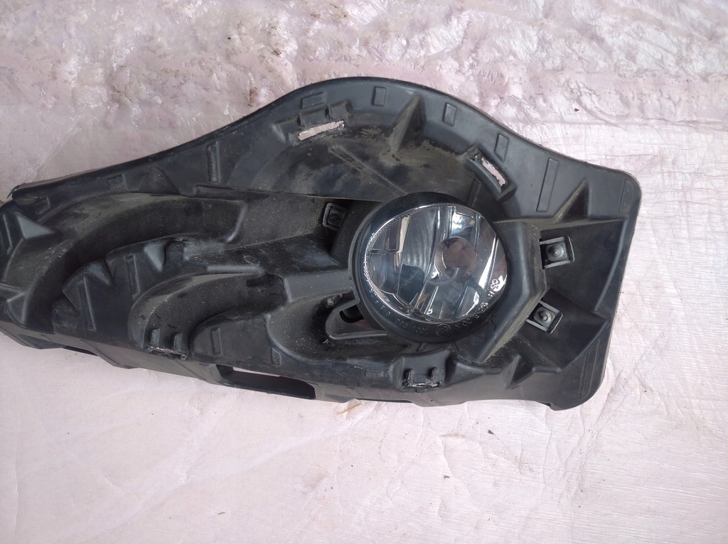 фото №1, Bmw halogien кронштейн