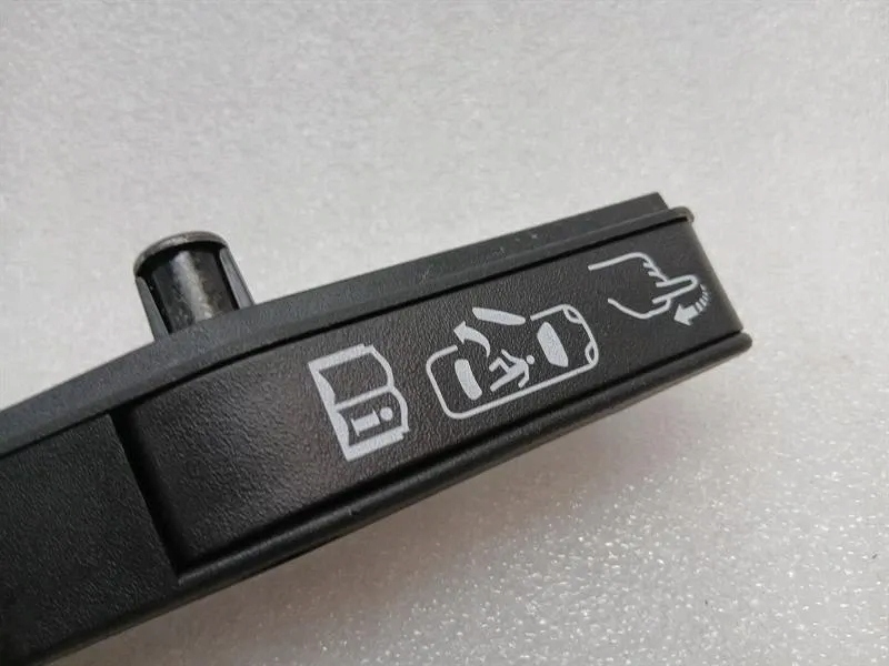 фото №13, Chevrolet corvette c7 grand sport замок двері лівий 84293825 замок двері lew