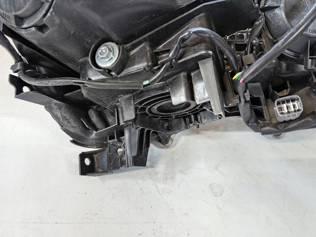 фото №12, Citroen c4 aircross - лампа ліва звичайна polecam