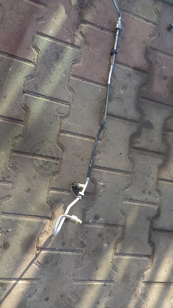 фото №4, Шланг кондиционера volvo v40 02r 1.9dci kombi