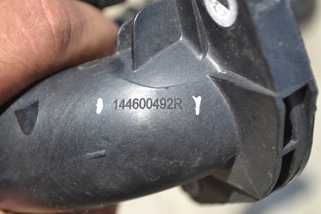 фото №8, Оригинальный номер renault шланг воздуха dacia duster 1.2 tce