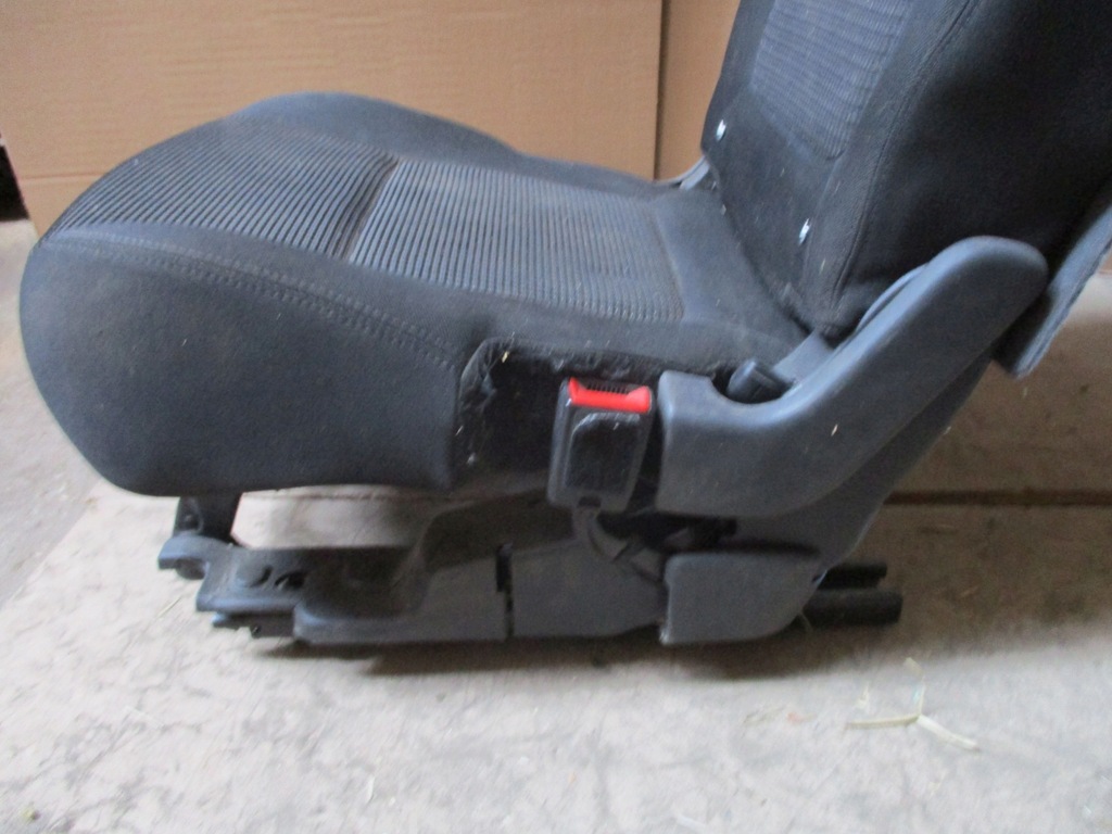 фото №11, Сиденье средний задняя peugeot 5008