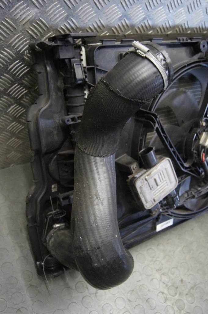 фото №10, Радіатор вентилятор радіатор volvo s60 ii 2.0 дизель 2010r. 6g91-8c607-mg