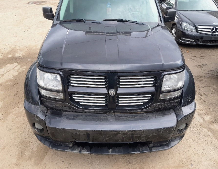 фото №4, Dodge nitro r/t 2007- сиденья подогрев заднее сиденье салон r / t europa