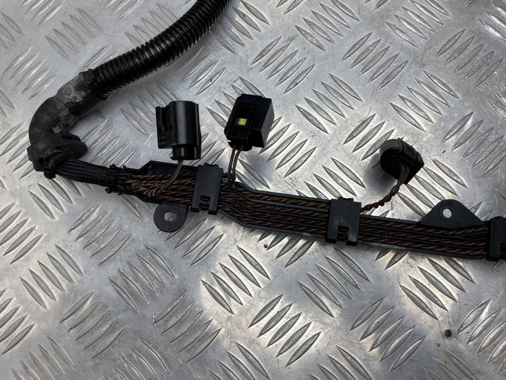 фото №7, Bmw f10 электропроводка жгут форсунок 7590459