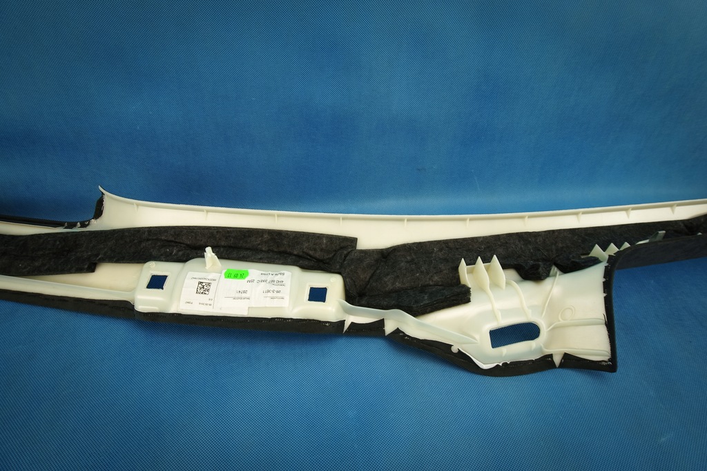 фото №7, Захист оббивка стійка перед лівий audi a8 s8 4h0867233c 25m alcantara