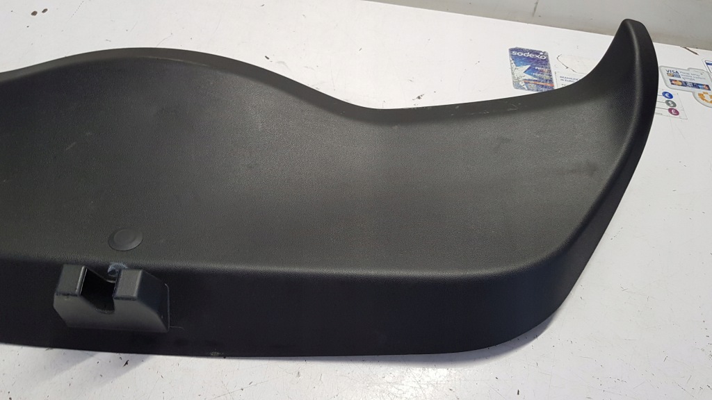 фото №3, Оббивка кришки багажника opel adam