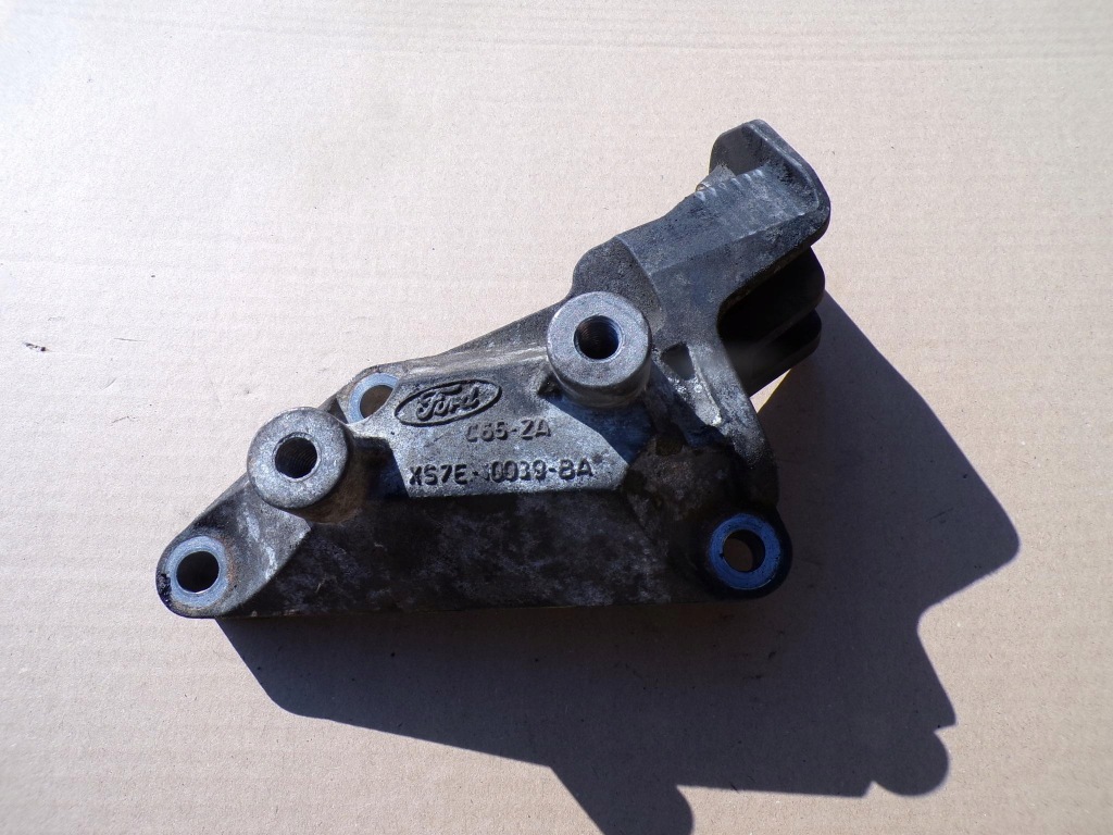 Купити Ролик натягувач ремінь ford mondeo mk3 2.0 tddi xs7e-10039-ba